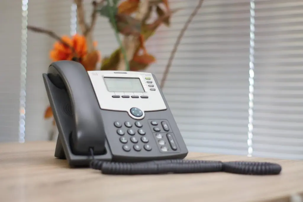 A multifunctional channels office phone A multifunctional channels office phone