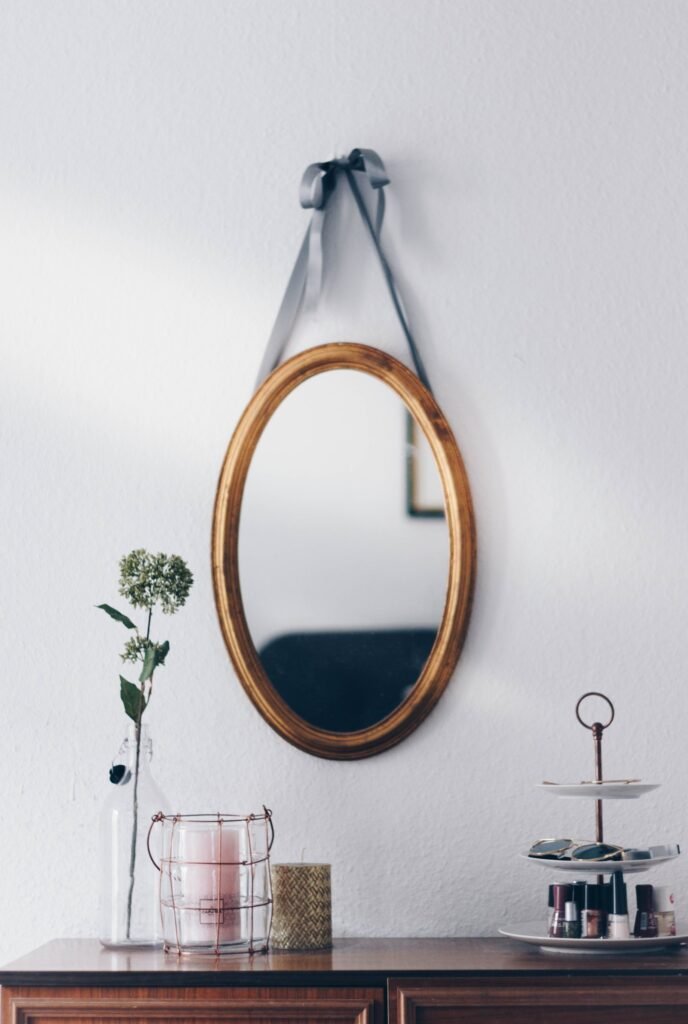 Mirror ideas decorating boring hallways Mirror ideas decorating boring hallways