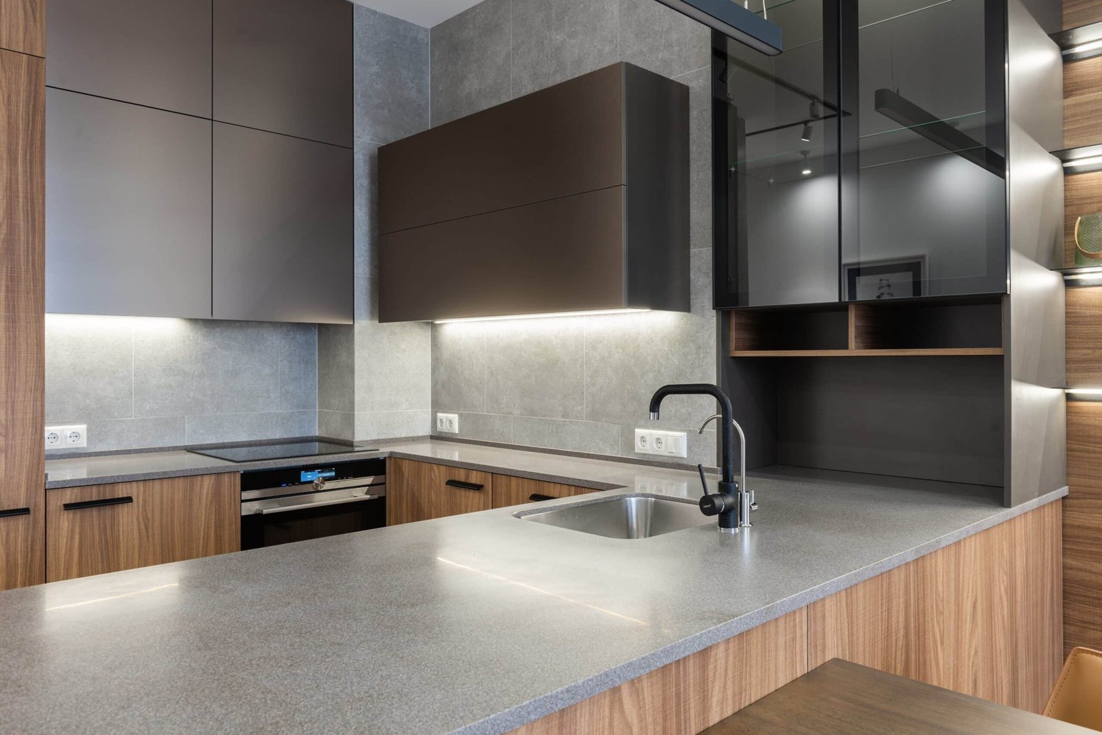 Large tile backsplash ideas Large tile backsplash ideas