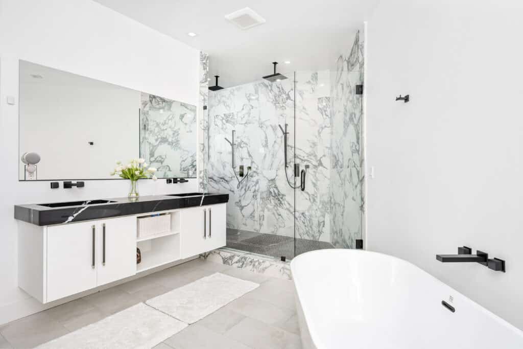 Bathroom with no windows Bathroom with no windows