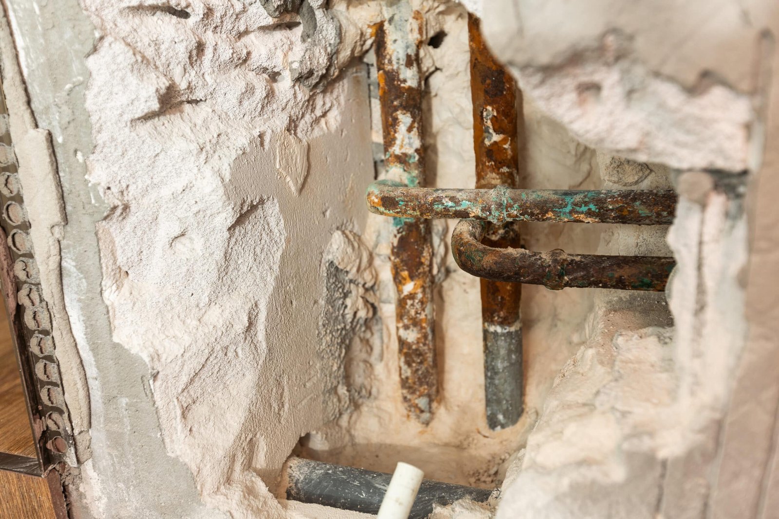 Home damage water piping system Home damage water piping system