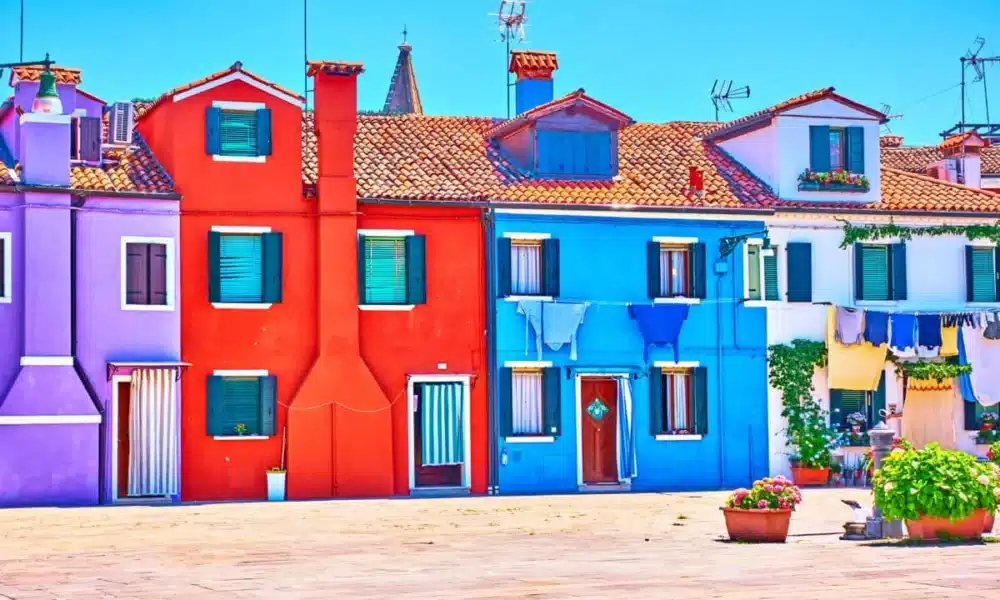 Exterior Color Schemes for 2024 1200x800 1