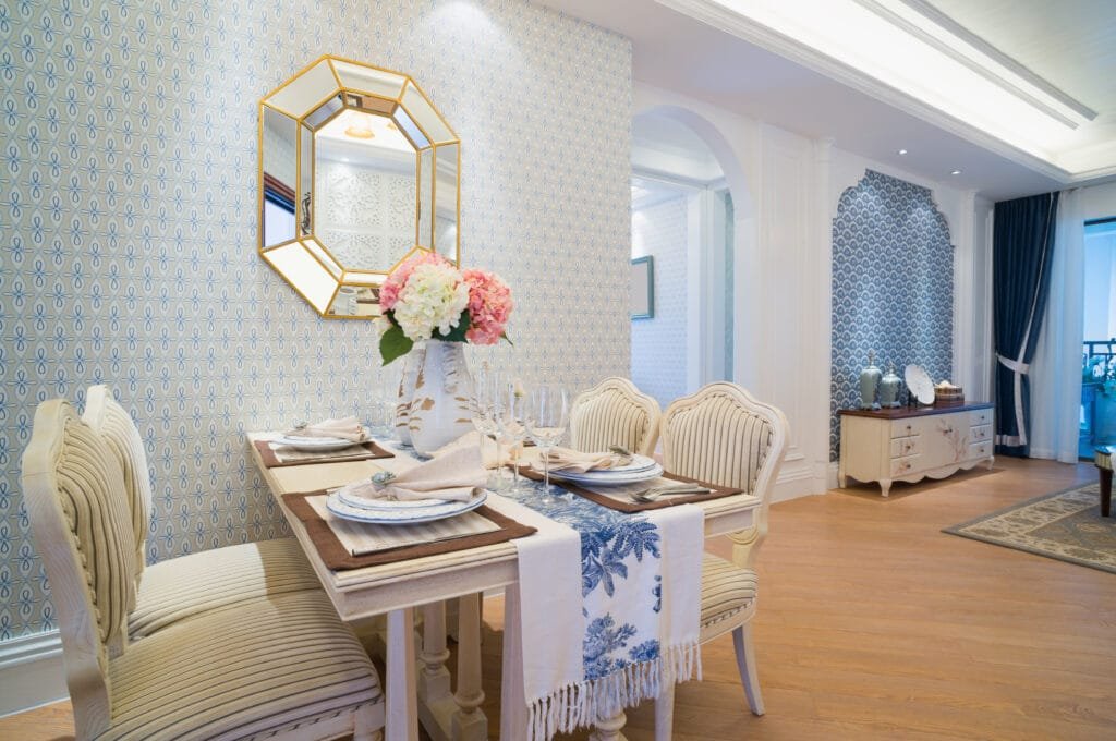 Dining room with textured wallpaper decoration Dining room with textured wallpaper decoration