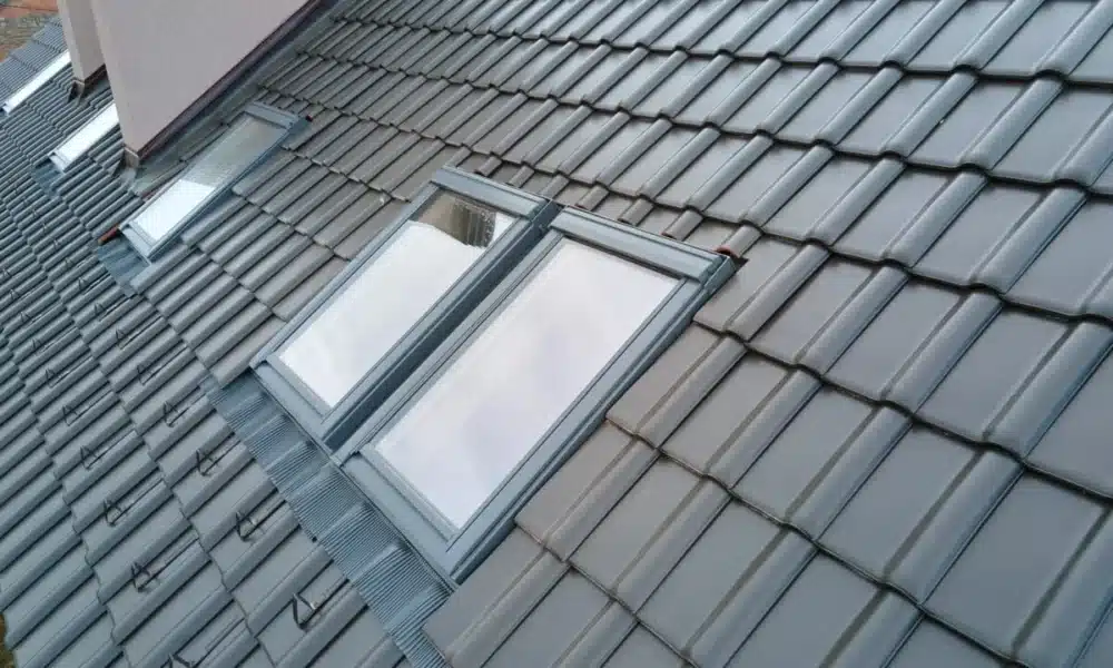 Skylight Installation 1200x800 1