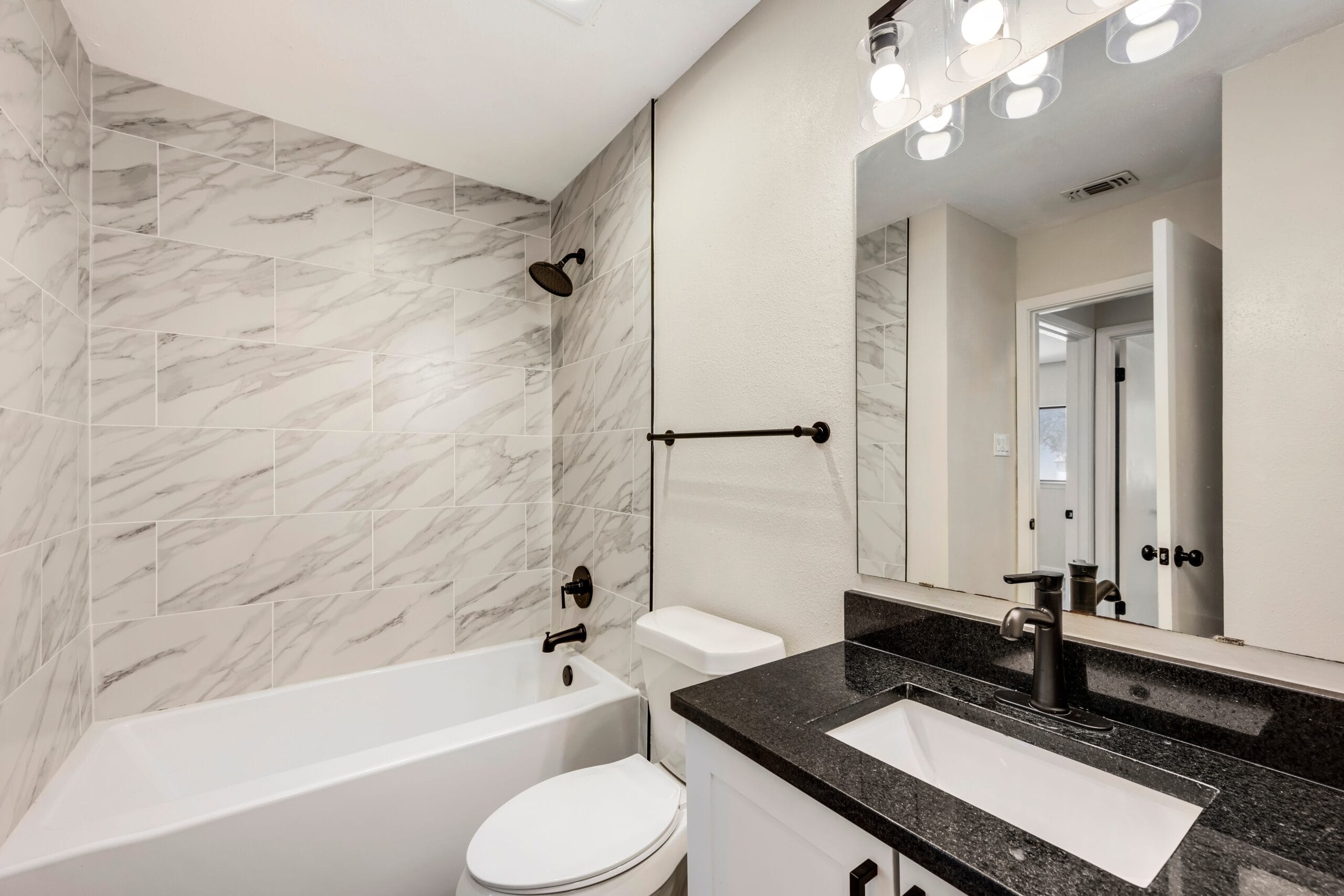 Standard Soaking Tub 