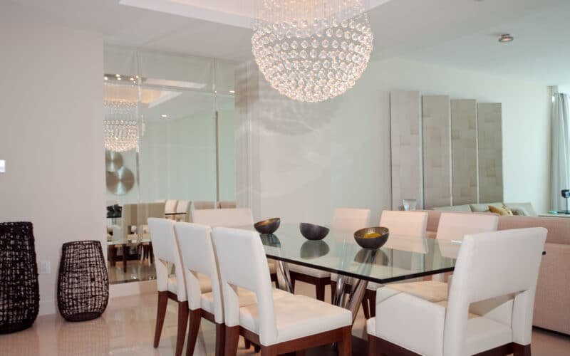 A beautiful upscale dining room area